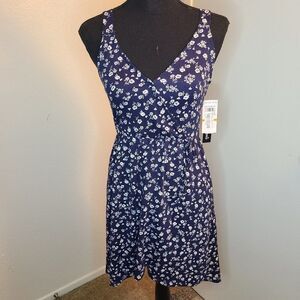 NWT Sequin Hearts blue floral soft dress small‎
